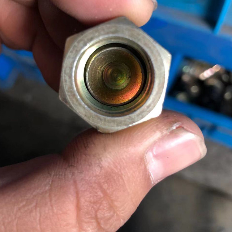 高压油管总成